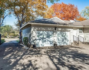 5730 Forest Lane - Photo Thumbnail 23