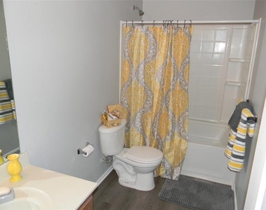 4636 Mountain Oak Street - Photo Thumbnail 18