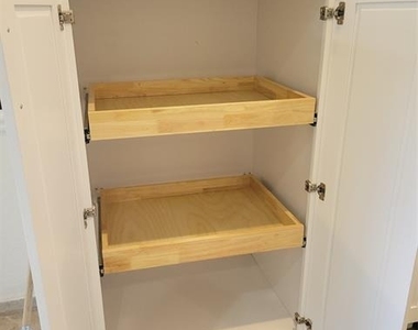 3647 W Northgate Drive - Photo Thumbnail 11