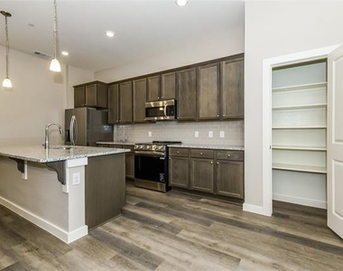 3024 Songbird Lane - Photo Thumbnail 3