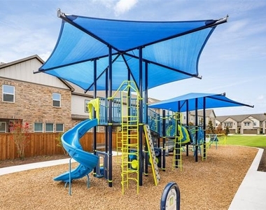 3024 Songbird Lane - Photo Thumbnail 19