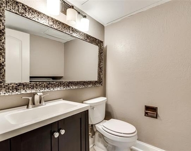 18240 Midway Road - Photo Thumbnail 13