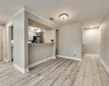 18240 Midway Road - Photo Thumbnail 6