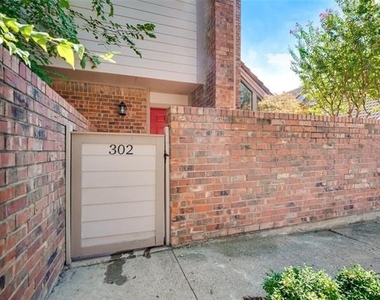 18240 Midway Road - Photo Thumbnail 31