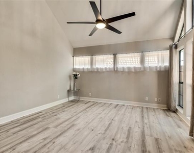 18240 Midway Road - Photo Thumbnail 3