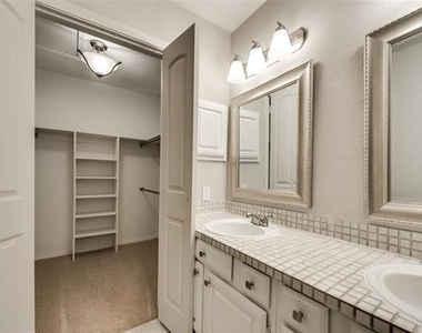 18240 Midway Road - Photo Thumbnail 21