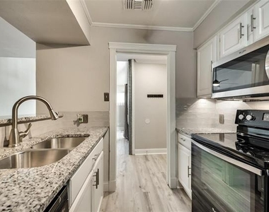 18240 Midway Road - Photo Thumbnail 11