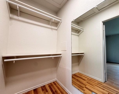 14003 Brookgreen Drive - Photo Thumbnail 4