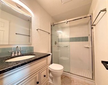 14003 Brookgreen Drive - Photo Thumbnail 7