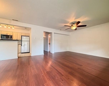 14003 Brookgreen Drive - Photo Thumbnail 10