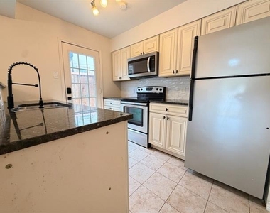 14003 Brookgreen Drive - Photo Thumbnail 13