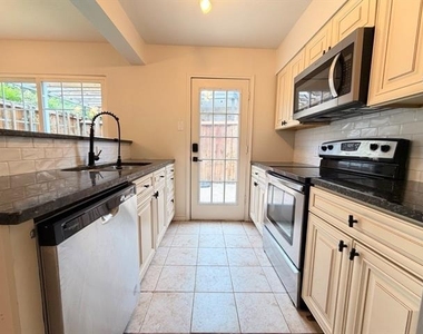 14003 Brookgreen Drive - Photo Thumbnail 12