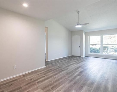 13706 Flagstone Lane - Photo Thumbnail 2