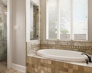 4101 Chimney Rock Drive - Photo Thumbnail 21