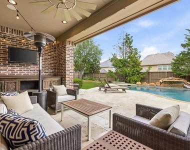 4101 Chimney Rock Drive - Photo Thumbnail 32