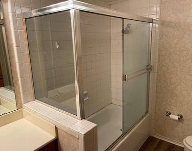 15221 Berry Trail - Photo Thumbnail 4