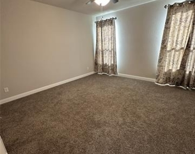 15800 Bronte Lane - Photo Thumbnail 6