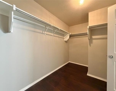 10616 Colfax Drive - Photo Thumbnail 18