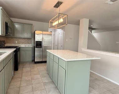 10616 Colfax Drive - Photo Thumbnail 4
