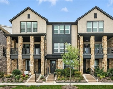 3709 Island Vista Drive - Photo Thumbnail 1