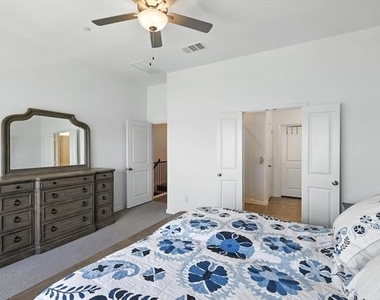 3709 Island Vista Drive - Photo Thumbnail 11