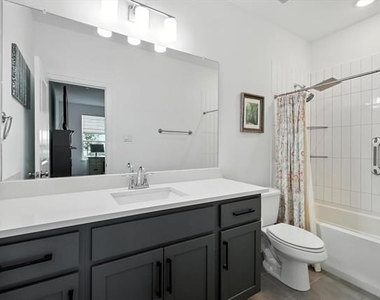 3709 Island Vista Drive - Photo Thumbnail 20