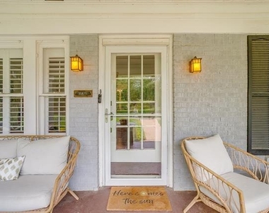2200 W Magnolia Avenue - Photo Thumbnail 1
