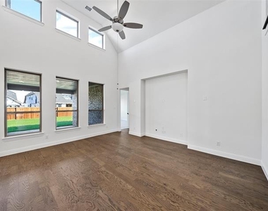 4280 Mill Pond Drive - Photo Thumbnail 14