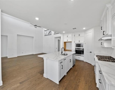 4280 Mill Pond Drive - Photo Thumbnail 11