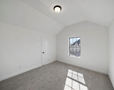 4280 Mill Pond Drive - Photo Thumbnail 29