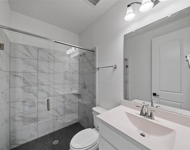 4280 Mill Pond Drive - Photo Thumbnail 6