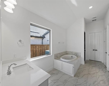 4280 Mill Pond Drive - Photo Thumbnail 23