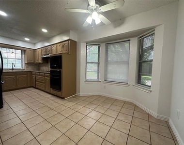 719 Athenia Way - Photo Thumbnail 2