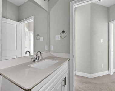 6428 Hermosa Drive - Photo Thumbnail 27