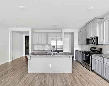 6428 Hermosa Drive - Photo Thumbnail 13