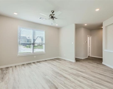 2404 Freshwater Lane - Photo Thumbnail 1