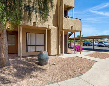 11640 N 51st Avenue - Photo Thumbnail 15