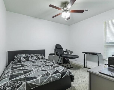 1520 Summit View Lane - Photo Thumbnail 22