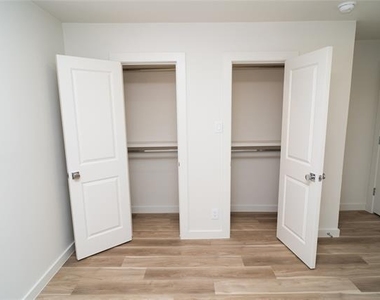 3438 Mcfarlin Boulevard - Photo Thumbnail 7