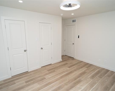 3438 Mcfarlin Boulevard - Photo Thumbnail 8
