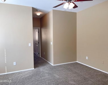 4321 E Jasper Drive - Photo Thumbnail 3