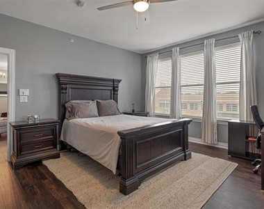 2500 King Arthur Boulevard - Photo Thumbnail 10