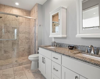 2500 King Arthur Boulevard - Photo Thumbnail 12