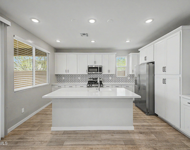 17797 W Cassia Way - Photo Thumbnail 9