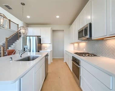 1309 Buttercup Road - Photo Thumbnail 17