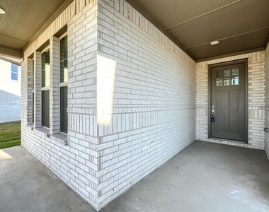 1309 Buttercup Road - Photo Thumbnail 2