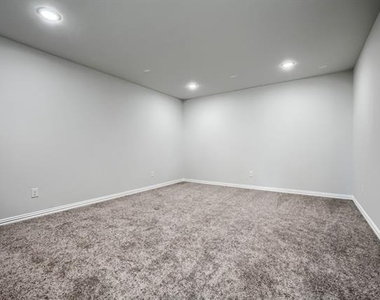1309 Buttercup Road - Photo Thumbnail 30