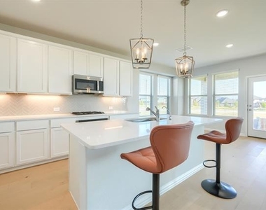 1309 Buttercup Road - Photo Thumbnail 15