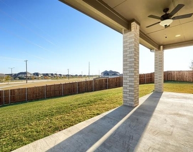 1309 Buttercup Road - Photo Thumbnail 35