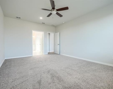 1309 Buttercup Road - Photo Thumbnail 22